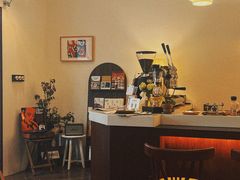 -Café Monson