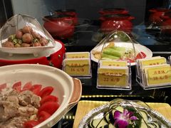 -万重锦·人文川菜馆(骡马市店)