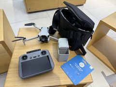 -DJI大疆(深圳华强北曼哈授权体验店)