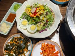 -明洞阿姨·韩式酱蟹烤肉·创意料理(三元桥店)