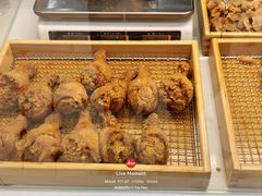 -吾悦广场(南京鼓楼店)