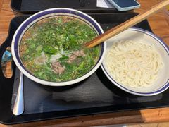 -云阿蛮云南生烫牛肉米线(奉贤路店)