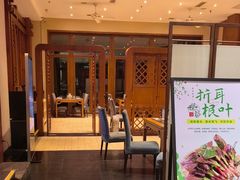 -黔蘑菇四季餐厅(观山湖店)