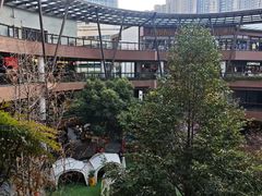 -瑞虹新天地月亮湾