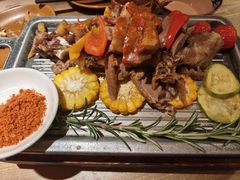 -耶里夏丽·新疆菜·28年喀什老馆(田林东路店)