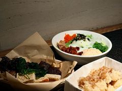-三出山火锅(南京万象天地店)