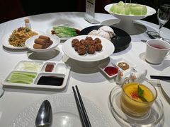 -贝勒爷·酥不腻烤鸭