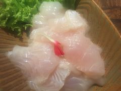 -老牌坊云南鱼豆花火锅(哈西万达店)
