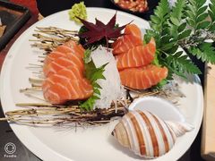 三文鱼刺身-山上下日本料理(万象城店)