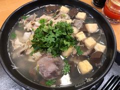 -回味鸭血粉丝汤(新城市广场店)