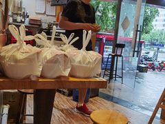 大堂-笋爷高汤嗦螺粉·螺蛳粉(上社店)