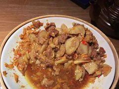 -吃饭皇帝大土家民族菜(正大广场店)