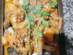 鲍鱼牛蛙平锅-蛙舍·炭烧牛蛙(东百中心店)