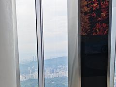 -平安金融中心云际观光层