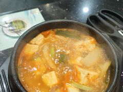 -青松馆韩国料理(香港中路佳世客店)