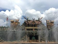 -七彩云南欢乐世界