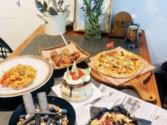 -熊小胖烤肉火锅(上海路店)