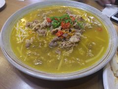 酸汤肥牛-台北楚楚园馅饼粥(虹桥南丰城店)