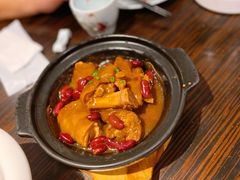 南乳花生猪手煲-维园悦谱·海派家常菜(乌鲁木齐南路店)