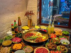 -四小区火锅·巷子里的重庆火锅(花照壁店)