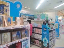 -孩子王童乐园(武汉永旺店)
