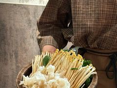 -三出山火锅(南京万象天地店)