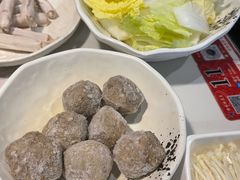 -德林酸菜鱼火锅(南丹店)