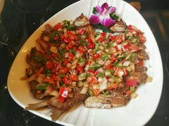 葱烧武昌鱼-房陵农家(东亭店)