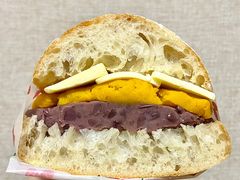-沁屋面包店(人民东路店)