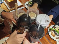 -喜茶(北京华贸购物中心店)