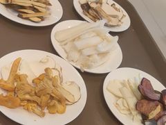 -天宜隆蘑菇宴火锅(石景山旗舰店)