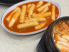 -拌来拌去石鍋拌飯(文鼎店)