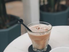 澳白咖啡-PAUL LAFAYET 法式甜品(港汇广场店)