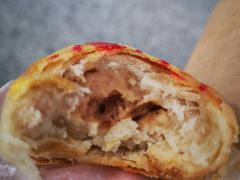 -百年泰康鲜肉月饼