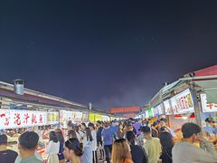 -大学城夜市大排档(凤栖路店)
