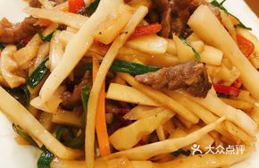 Stir-Fried Beef with Homemade Pickled Bamboo Shoots
