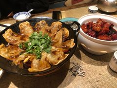 地锅昂刺鱼-大张烙馍村(三环南路旗舰店)