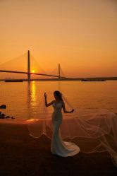 -雪中彩影婚纱摄影·微光艺术中心