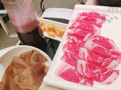 -海上明月海鲜火锅 鲜切牛肉