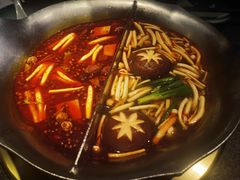 -湊湊火锅·茶憩(和平大悦城店)