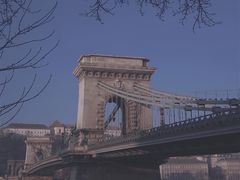 -塞切尼链桥