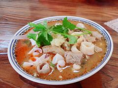 -亚忠小吃店(曾厝垵店)
