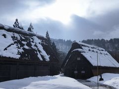 -白川乡与五箇山的合掌构造村落