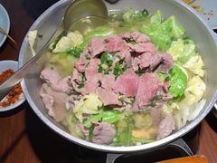 -全牛匠·乐山跷脚牛肉(西单华威约饭街店)