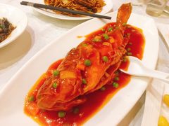 松鼠桂鱼-梅龙镇酒家(南京西路总店)