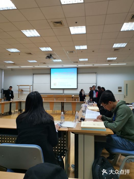 中共上海市委党校 上海行政学院图片