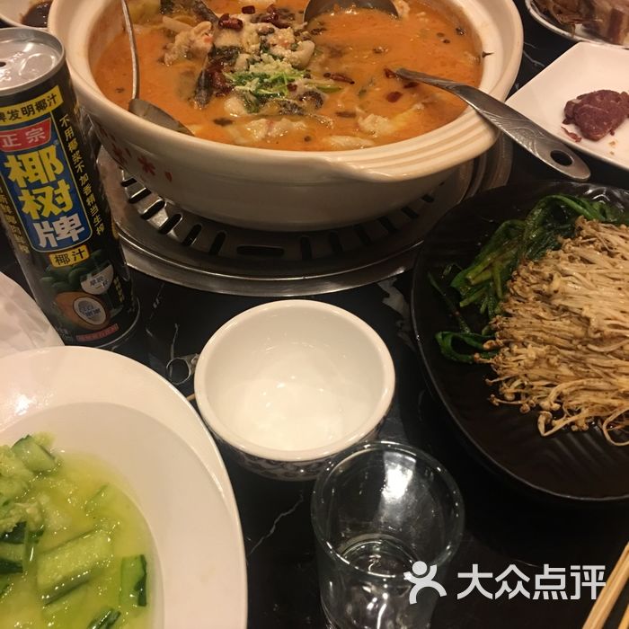 我家酸菜魚&青青蒙緣碳烤羊腿店