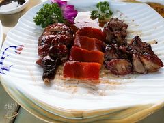 -有米猪港式餐厅