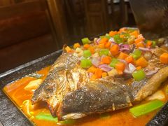 -夯鱼烤鱼·尔滨地标美食(中央商场店)