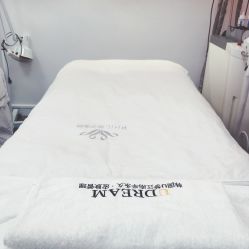 -斐尔国际皮肤管理中心